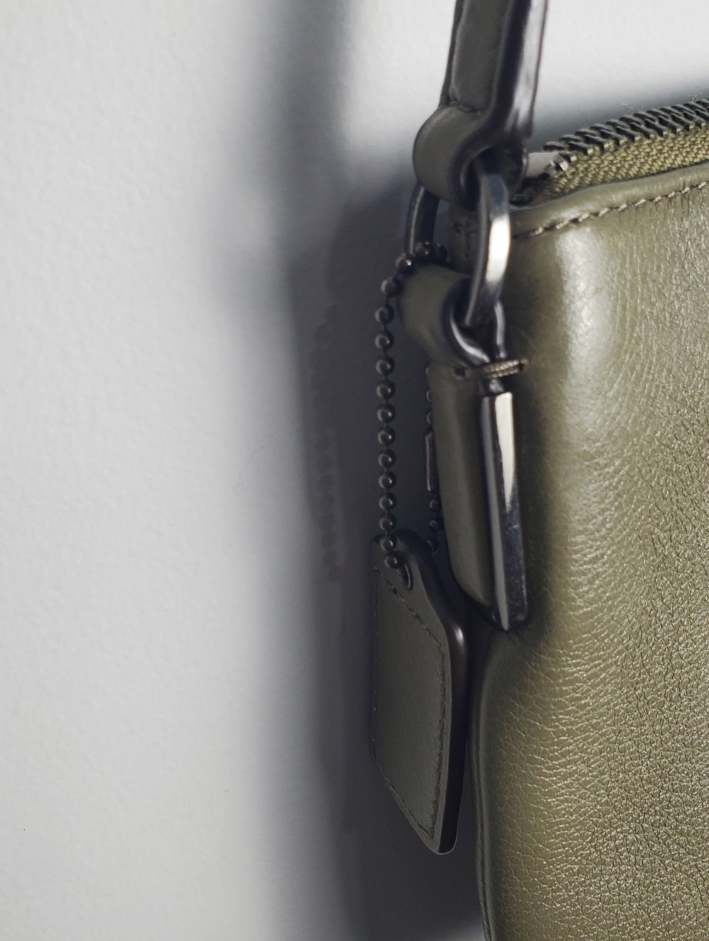 COACH MADISON LEATHER EAST WEST SWINGPACK OLIVE GREY ANTIQUE NICKEL - Picture 13 of 16